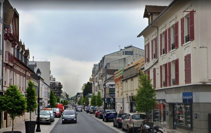 Avenue de la Rpublique 81