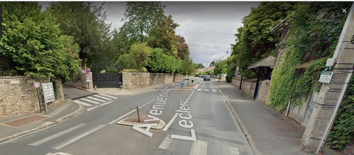 Angle Leclerc Vieux Château