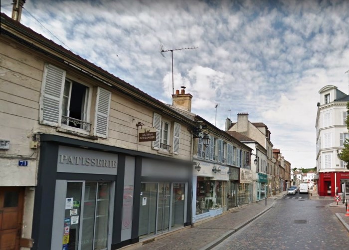 Rue Charles de Gaulle N°71