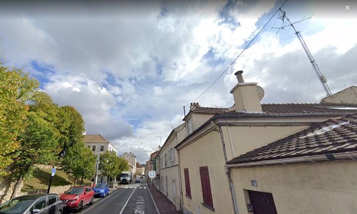 Rue Charles de Gaulle N°97