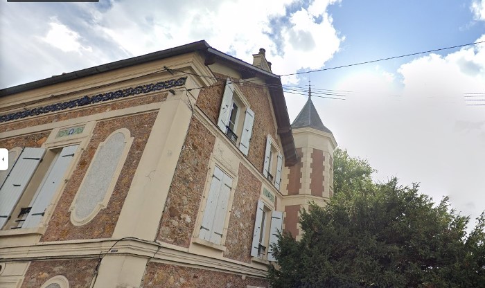 Détail 105 rue Charles de Gaulle