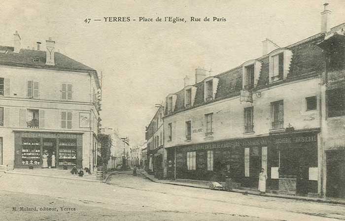 Rue de Paris, place de l'Eglise