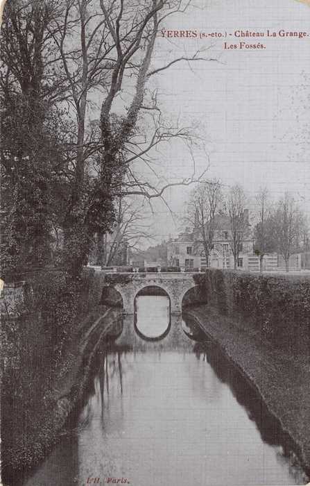 Fosss du Chteau de La Grange